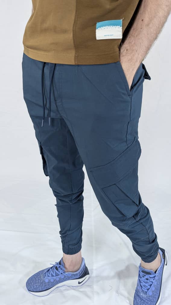 كارغو سروال